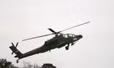 Trực thăng tấn công AH – 64 Apache. Ảnh: EPA