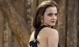 Emma Watson khoe lưng trần quyến rũ