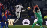 Lukaku lập cú đúp giúp M.U thắng dễ Crystal Palace