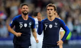 Antoine Griezmann lập cú đúp vào lưới tuyển Đức