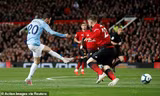 Bernardo Silva trong pha dứt điểm mở tỷ số trận đấu.