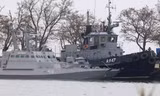 Tàu chiến Ukraine vẫn bị Nga giam giữ, bất chấp đề nghị thả tàu từ các nước phương Tây