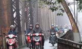Miền Bắc bước vào những ngày mưa phùn, trời nồm ẩm, cần làm gì để bảo vệ sức khỏe?