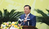 Bí thư Thành uỷ Hà Nội Đinh Tiến Dũng