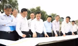Bí thư Hà Nội kiểm tra, thúc tiến độ dự án đường Vành đai 1, đoạn Hoàng Cầu - Voi Phục