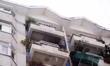 Cháy chung cư, hàng trăm người chạy tán loạn