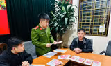 Đối tượng Thiêm tại cơ quan công an. 