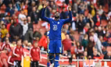 Lukaku mở tỷ số cho Chelsea ngay trận đầu ra quân