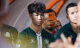 Công Phượng thẫn thờ sau thất bại tại trận play-off