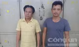 Hai đối tượng Kiệt và Hùng tại cơ quan công an. Ảnh: Thiên Long.