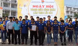 Ngày hội thanh niên công nhân.