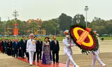 Lãnh đạo Đảng, Nhà nước và các ĐBQH vào lăng viếng Chủ tịch Hồ Chí Minh