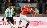Aguero ghi bàn duy nhất cho Argentina. Ảnh: Reuters