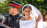 Cuốn sách phơi bày bí mật xấu xí của vợ chồng Harry - Meghan