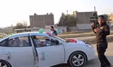 Nã súng AK 47 để ăn mừng đám cưới ở Mosul