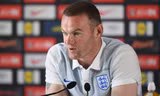 Đội trưởng Rooney lên tiếng nhắc nhở đồng đội và các WAGs.