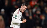 Weghorst khai hỏa, fan MU được dịp chế giễu Ronaldo