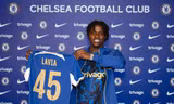 Chelsea chiêu mộ tân binh thứ 8, tổng chi gần 400 triệu euro ở mùa hè 2023