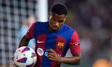 Người kế thừa số 10 của Messi rời Barcelona trong tủi hổ