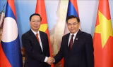 Chủ tịch nước Võ Văn Thưởng hội kiến Chủ tịch Quốc hội Lào Saysomphone Phomvihan. (Ảnh: TTXVN)