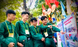 Tân binh vui hội trước giờ nhập ngũ