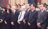 Tiễn biệt nguyên Chủ tịch nước Trần Đức Lương từ TPHCM