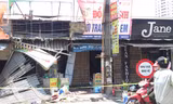 Cửa hàng bánh mỳ tan hoang sau hỏa hoạn