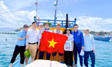 Sinh viên Bình Định, Đồng Nai với hành trình biển, đảo tại Cù Lao Xanh