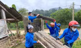 Tuổi trẻ Hà Tĩnh góp sức trẻ xóa nhà tạm, nhà dột nát