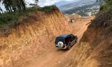 Xẻ đồi, mở đường trái phép trên đất rừng phòng hộ