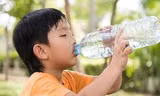 Cần thiết cho trẻ uống đủ nước