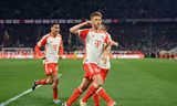 Kimmich ăn mừng sau khi ghi bàn vào lưới Arsenal.