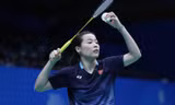 Tay vợt Nguyễn Thùy Linh.
