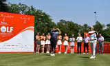 Cú phát bóng khai mạc đặc biệt nhất lịch sử Tiền Phong Golf Championship