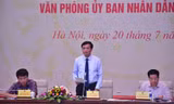 Chủ nhiệm Văn phòng Quốc hội Nguyễn Hạnh Phúc phát biểu tại hội nghị. Ảnh QK