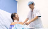 Người đàn ông sốc phản vệ nguy kịch vì bị đàn ong vò vẽ đốt