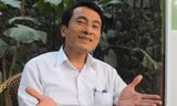  Thầy Trần Trung Hiếu - giáo viên bộ môn Lịch sử, Trường THPT chuyên Phan Bội Châu: "Tôi tôn trọng quyết định của học sinh nhưng vẫn thấy buồn và xót xa".