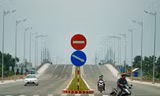 Chủ tịch Long An cấm sở, ngành 'xi nhan' đấu thầu cho nhóm lợi ích