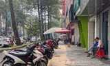 TPHCM đề nghị các bộ, ngành hướng dẫn gỡ vướng pháp lý về thu phí vỉa hè 