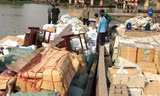 Tang vật vụ buôn lậu trị giá hơn 5,2 tỷ đồng ngày 9/4/2016 bị Hải quan Long An thu giữ.