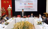 Anh Lê Quốc Phong, Bí thư thứ nhất T.Ư Đoàn, Chủ tịch Hội đồng điều hành Quỹ Hỗ trợ tài năng trẻ Việt Nam, Chủ tịch Hội đồng xét tặng Giải thưởng, điều hành buổi họp. Ảnh: Như Ý.