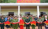 Đại diện lãnh đạo các đơn vị cắt băng khánh thành công trình 