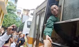 Gần 2.000 thanh niên Hà Nội lên đường nhập ngũ