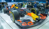 'Mục kích' hai chiếc xe đua F1 tại triển lãm VMS 2019