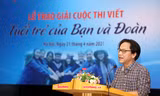 Phó Tổng Biên tập Báo Tiền Phong Lê Minh Toản phát biểu tại lễ trao giải. Ảnh: Như Ý