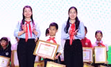 ‘Cây cọ nhí’ giành giải Nhất vẽ tranh 'Em yêu Tổ quốc Việt Nam'