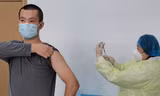 Thử nghiệm vaccine COVID-19 ở Trung Quốc. Ảnh: Global Times