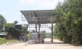 Trạm thu phí của dự án BOT đường chuyên dụng vật liệu xây dựng dài 7km do HTX An Phát làm chủ đầu tư.
