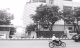 Dự án tháp Habico (Phạm Hùng, Nam Từ Liêm, Hà Nội) dừng triển khai nhiều năm nhưng chưa bị xử lý. Ảnh: Duy Bách.