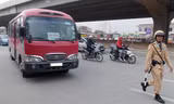 Ngoài xử lý trực tiếp, CSGT sẽ phạt “nguội” xe khách vi phạm. Ảnh: Trọng Đảng.